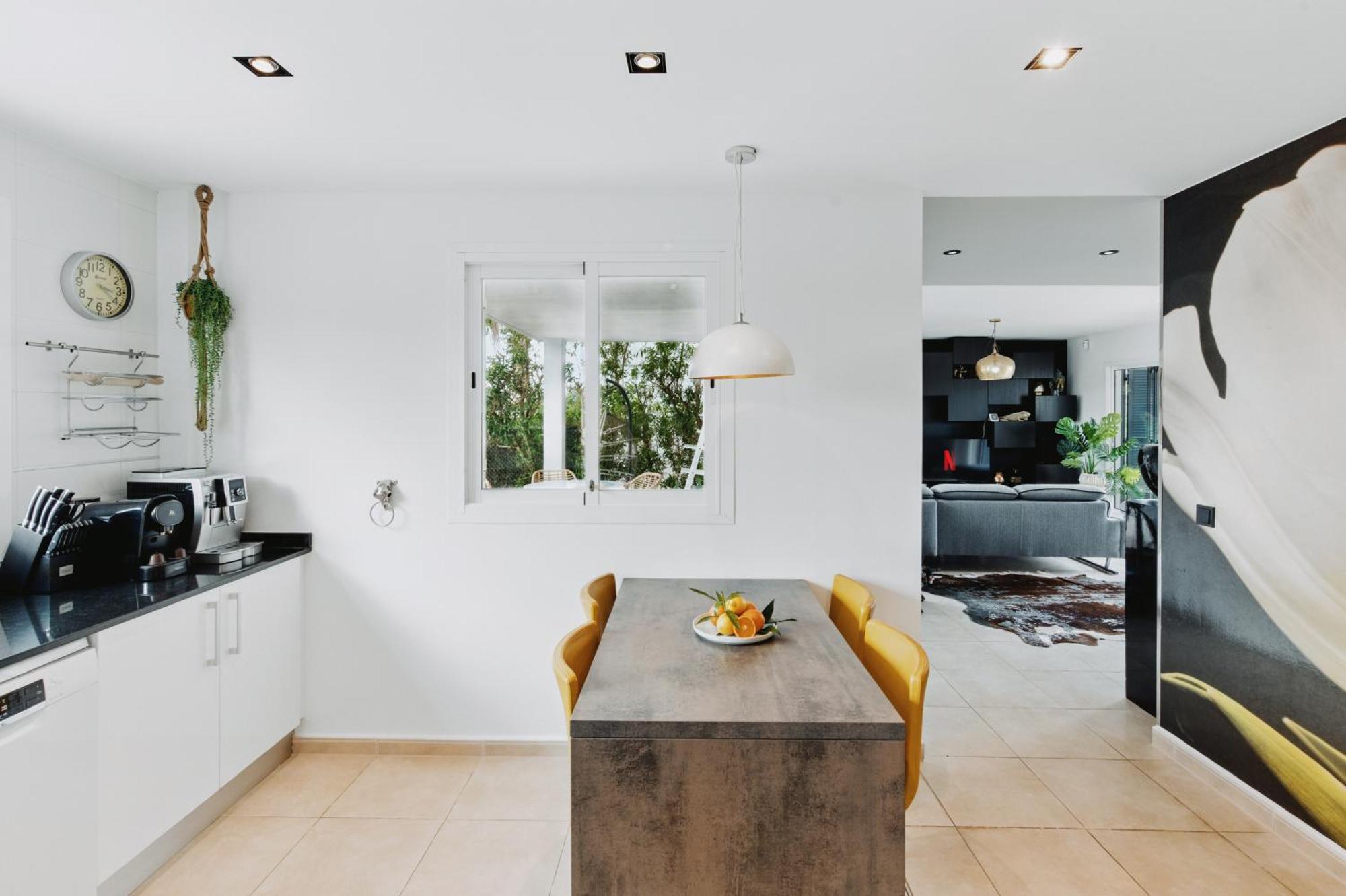 15 - Beachhouse Luxury - 300m - Wifi - Klima